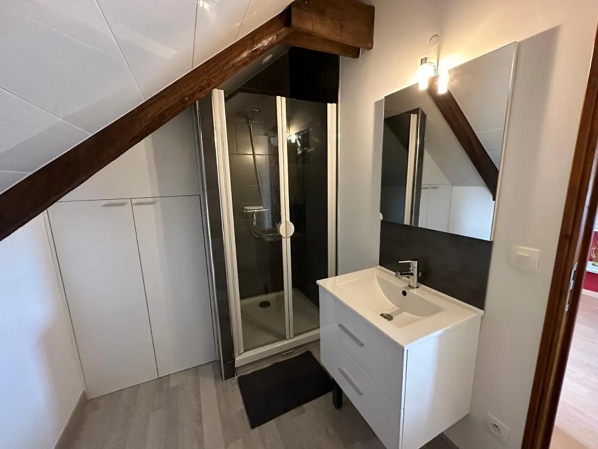 Holiday home La Maison Du Chene 1 Miniac-Morvan